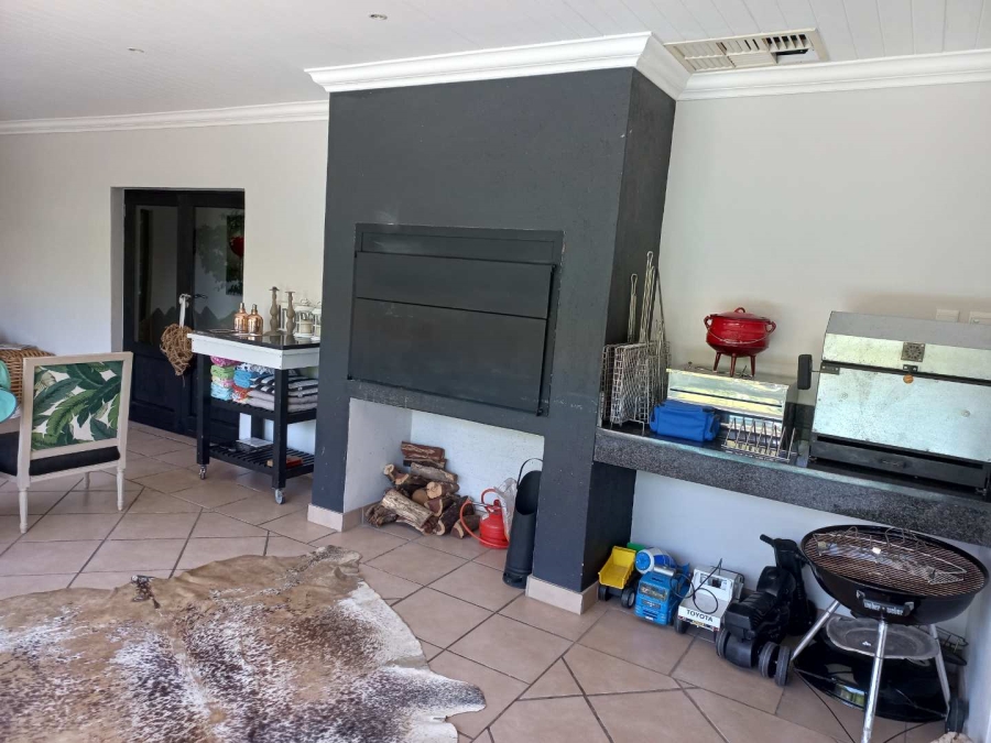 5 Bedroom Property for Sale in Keidebees Northern Cape